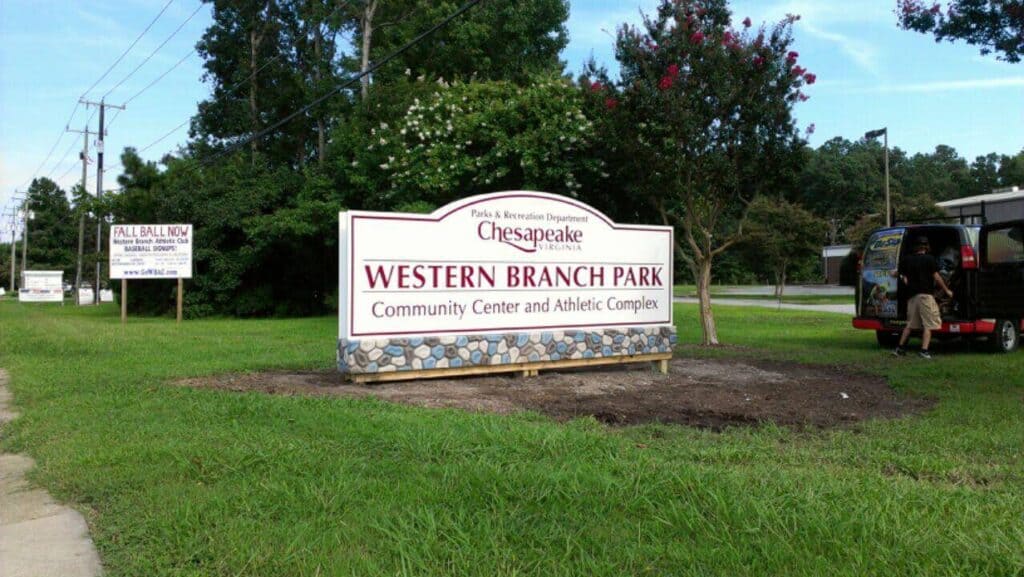 Large exterior signage - Sign for City of Chesapeake Park Large exterior signage - Sign for City of Chesapeake Park