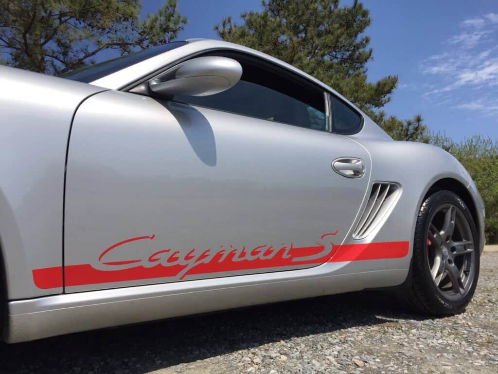 Rocker panel wrap and Cayman lettering