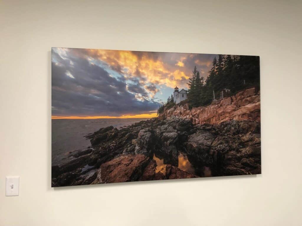 Large format printing for wall mounting