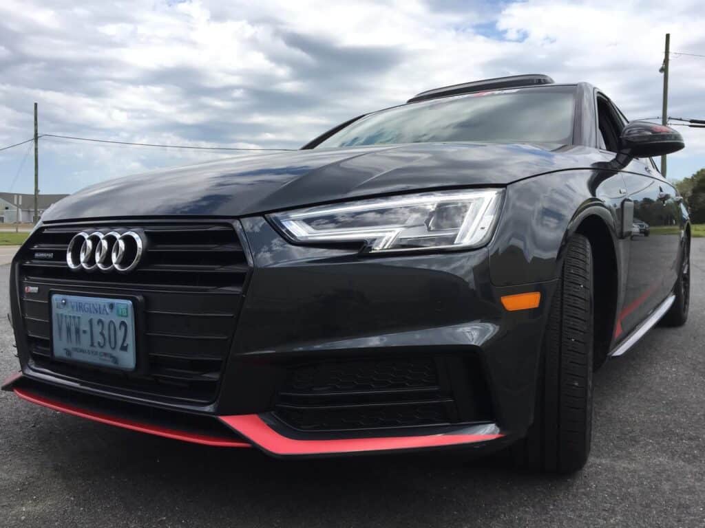 Custom wrap front fender accent on Audi